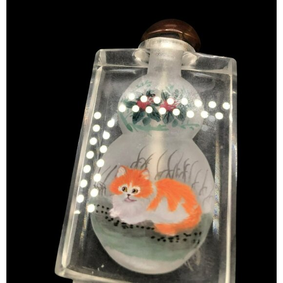 Hand-Painted Glass Snuff Bottle With Cats & Floral Design In Silk Box - Picture 4 of 13